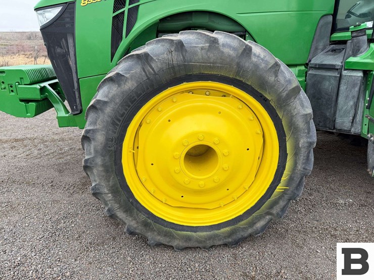 2012-john-deere-8335r-image-14