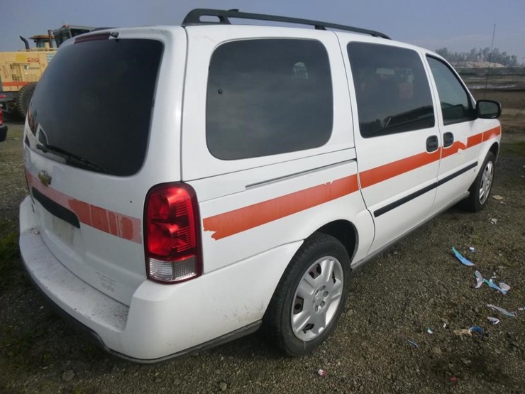 2007-chevrolet-uplander-image-3