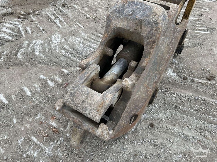 2015-komatsu-pc360-image-23