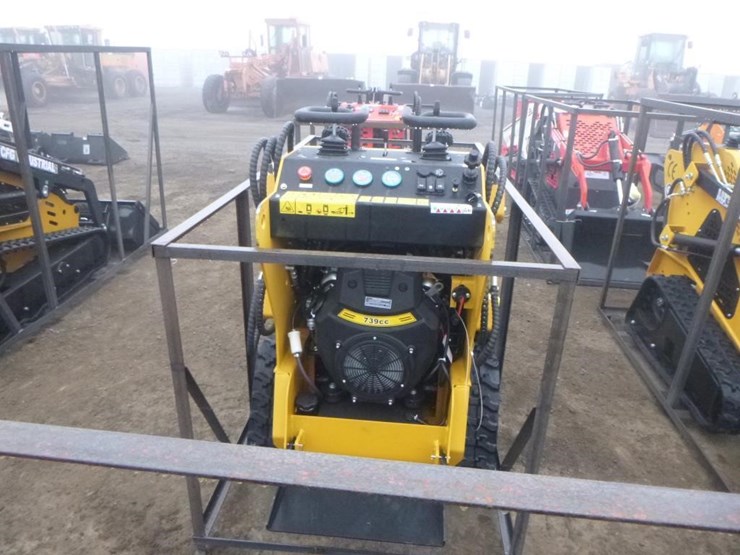 2025-agt-mx-crt23-skid-steer-track-loader-image-6