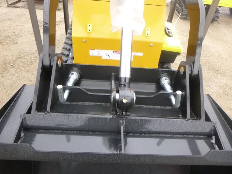 2025-agt-mx-mrt14-skid-steer-track-loader-image-9