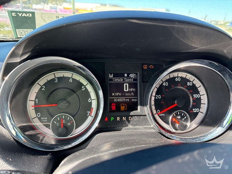 2017-dodge-grand-caravan-image-14