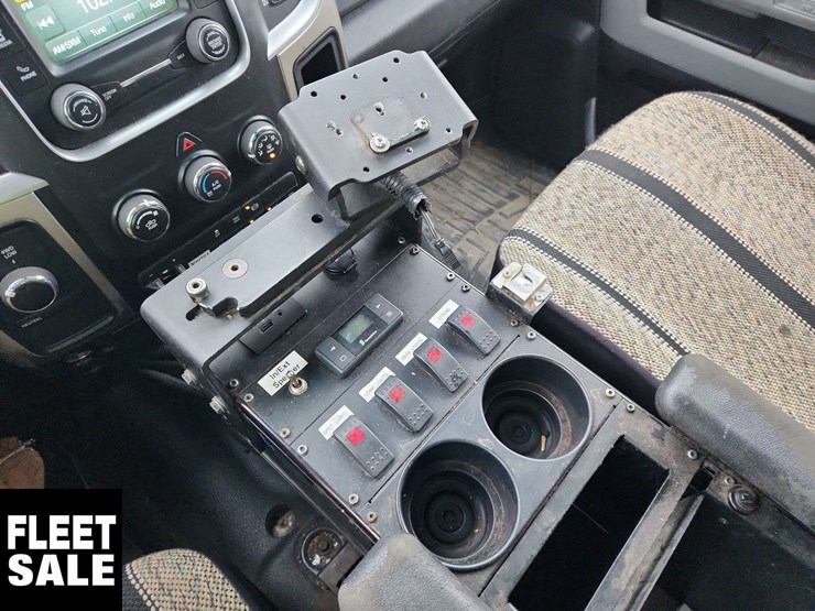 2014-ram-4500-slt-image-26