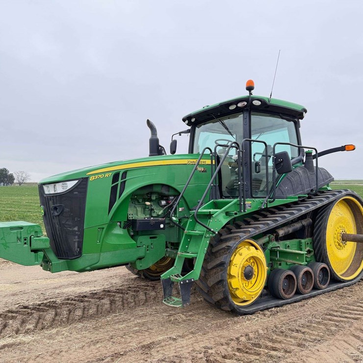 2015 JOHN DEERE 8370RT