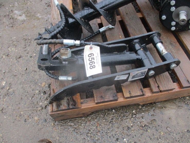 #6568-•-hydraulic-thumb-clip-image-1