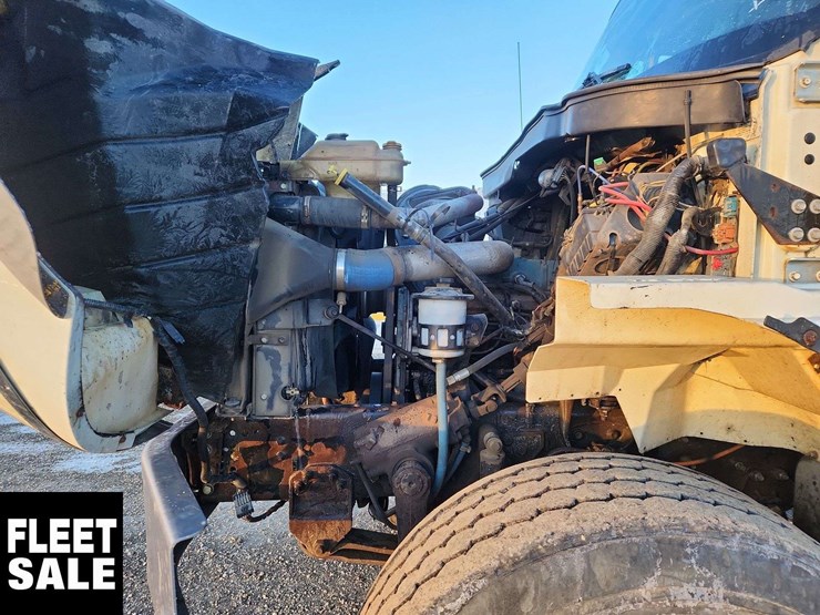 2005-international-workstar-7400-image-28