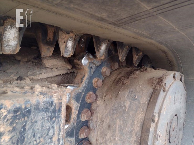 2017-morooka-mst3000vd-image-24