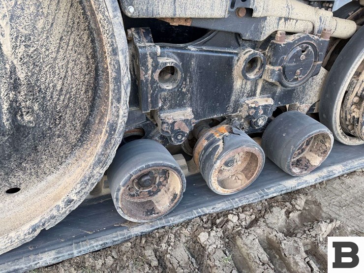 2003-challenger-mt755-image-31