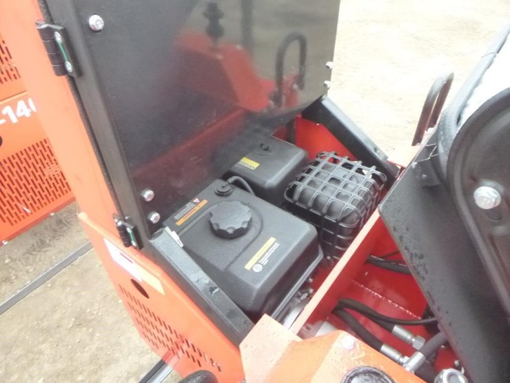 2025-agt-sda-140t-skid-steer-track-loader-image-19