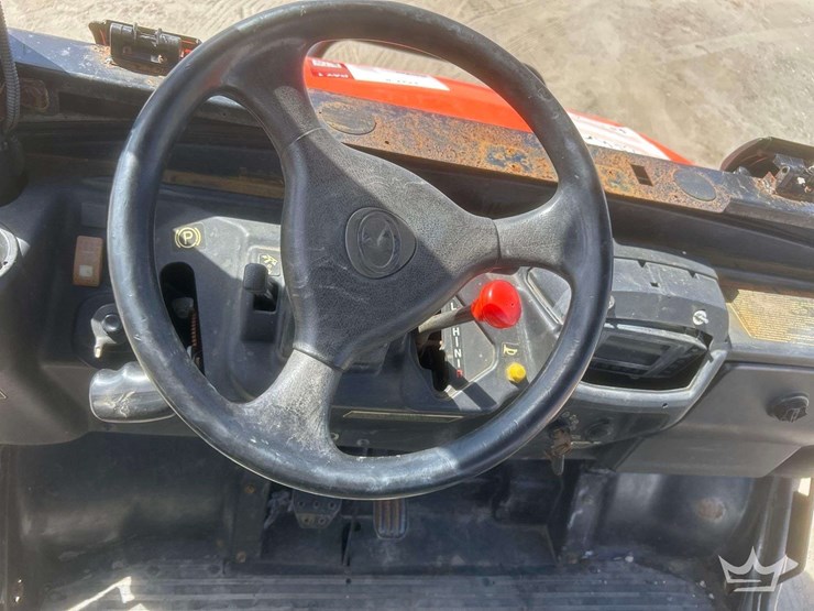 2019-kubota-rtvx1140-image-5