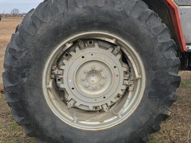 massey-ferguson-3070-tractor,-s/n-p083033:-cab-image-7