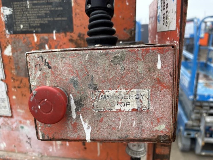 2006-snorkel-s1930-image-9