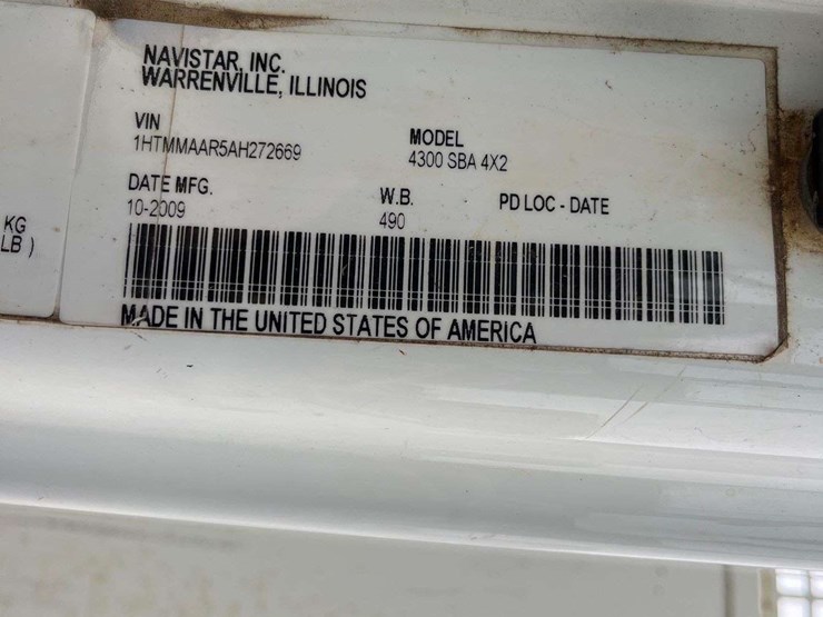 2010-international-durastar-4300-image-5