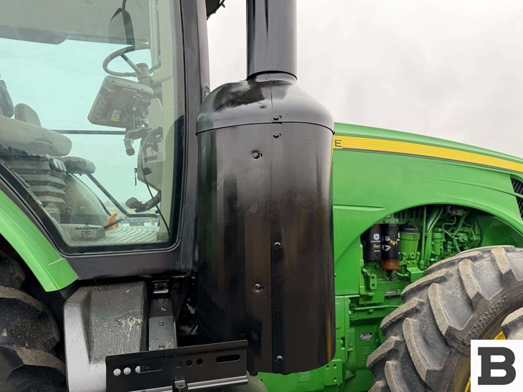 2012-john-deere-8335r-image-54