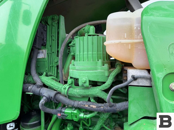 2012-john-deere-8335r-image-73