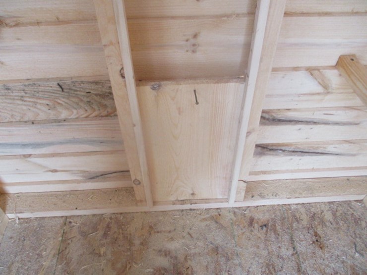 #7014-•-5x8-chicken-coop-image-6