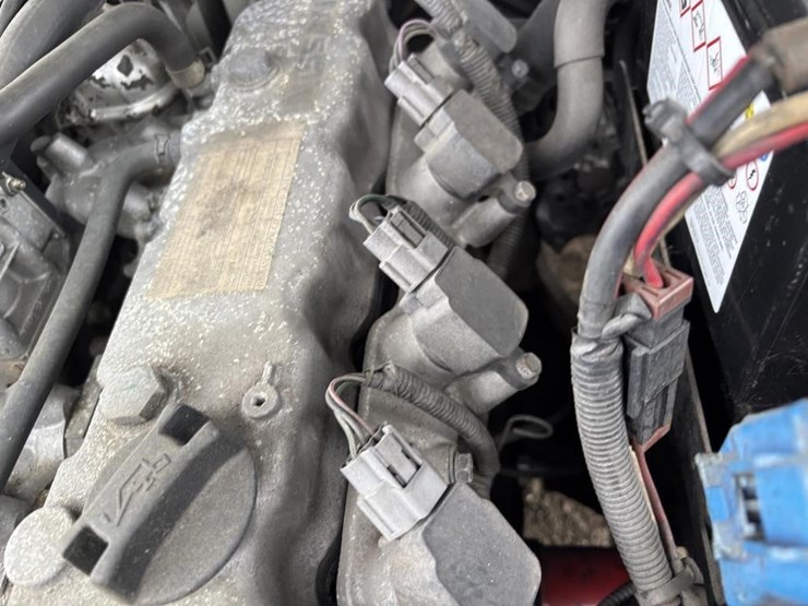 2005-nissan-mcpl02a25lv-image-30