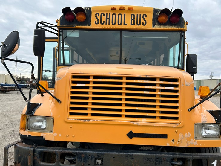 2000-international-2000-image-1