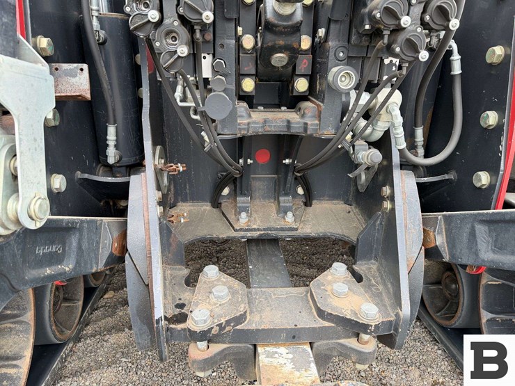 2012-case-ih-600-image-43