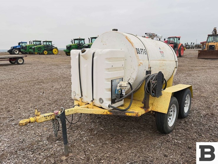 homemade-fuel-trailer-image-1