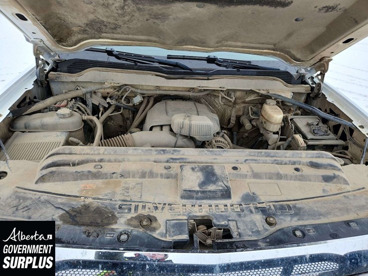 2018-chevrolet-silverado-2500hd-image-28