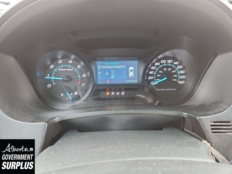 2013-ford-explorer-image-20