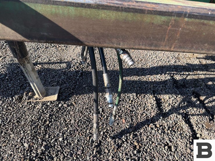 john-deere-650-image-11