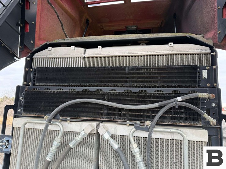 2012-case-ih-600-image-72