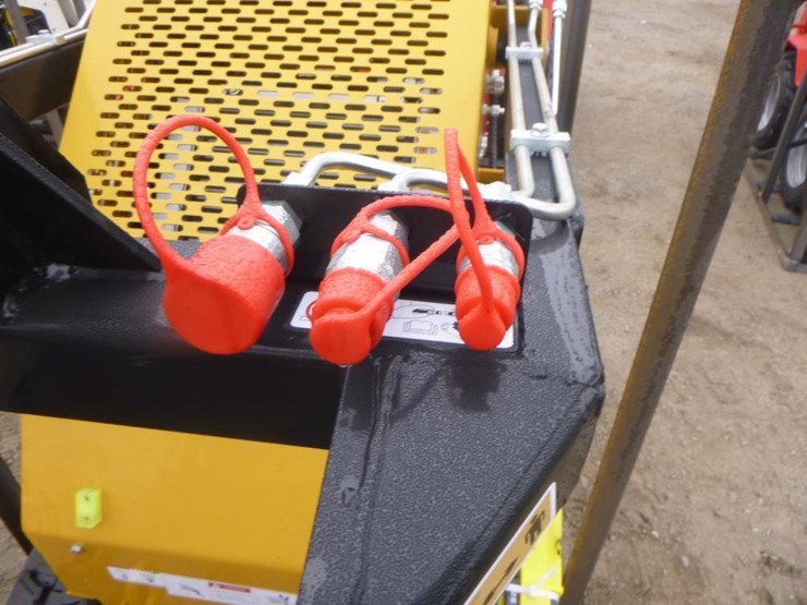 2025-agt-mx-mrt14-skid-steer-track-loader-image-10