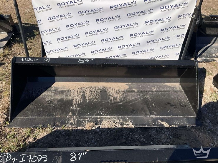 2025-swict-84in.-bucket-skid-steer-attachment-image-1