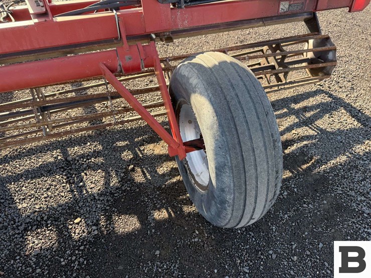 case-ih-crumbler-image-23