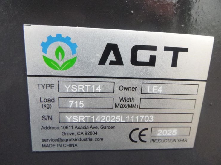 2025-agt-ysrt14-skid-steer-track-loader-image-19