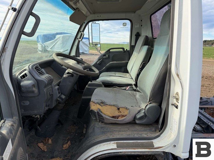 izuzu---caution-non-running-vehicle---pasco,-wa-image-17