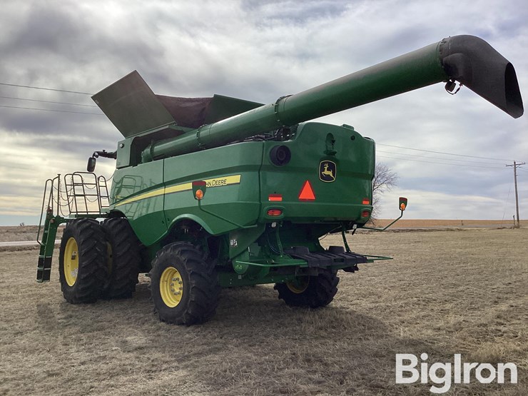 2022-john-deere-s780-image-7