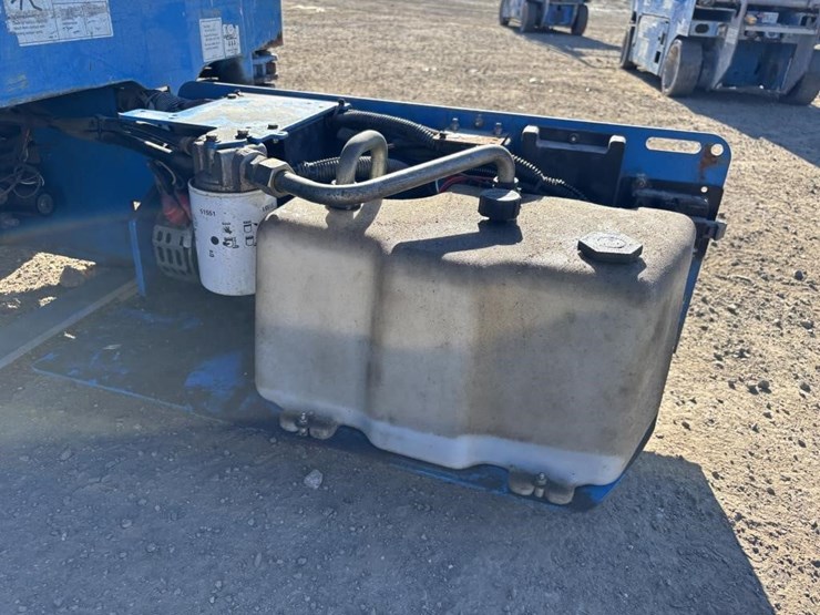 genie-gs1930-image-13