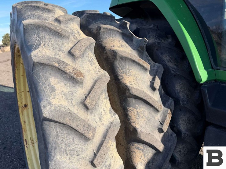 1997-john-deere-8300-image-42