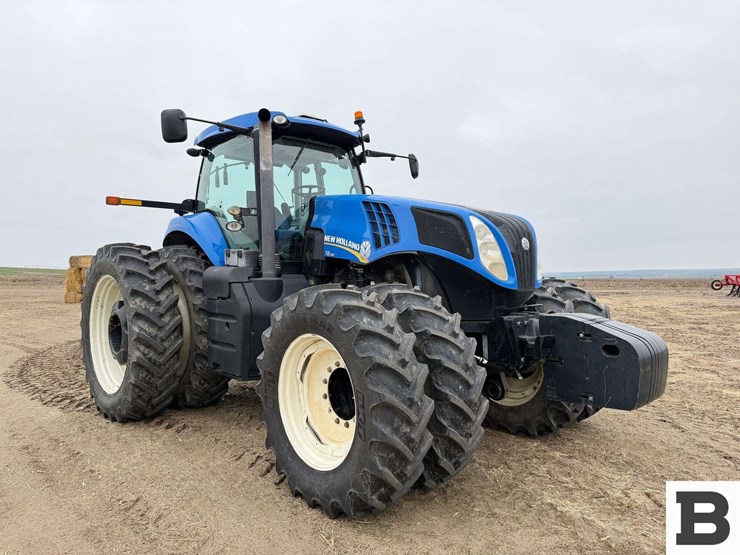 new-holland-t8.330-image-7