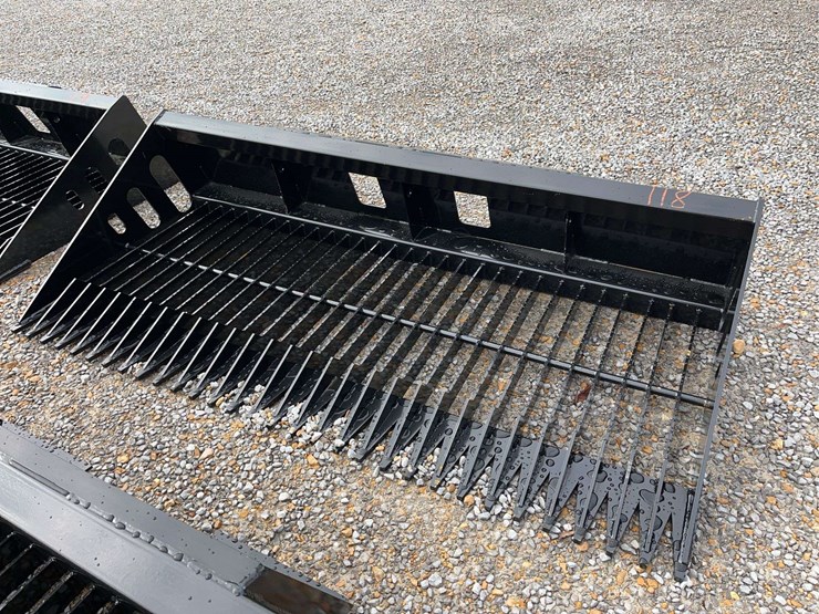 sliding-loader-sieve-shovel-image-1