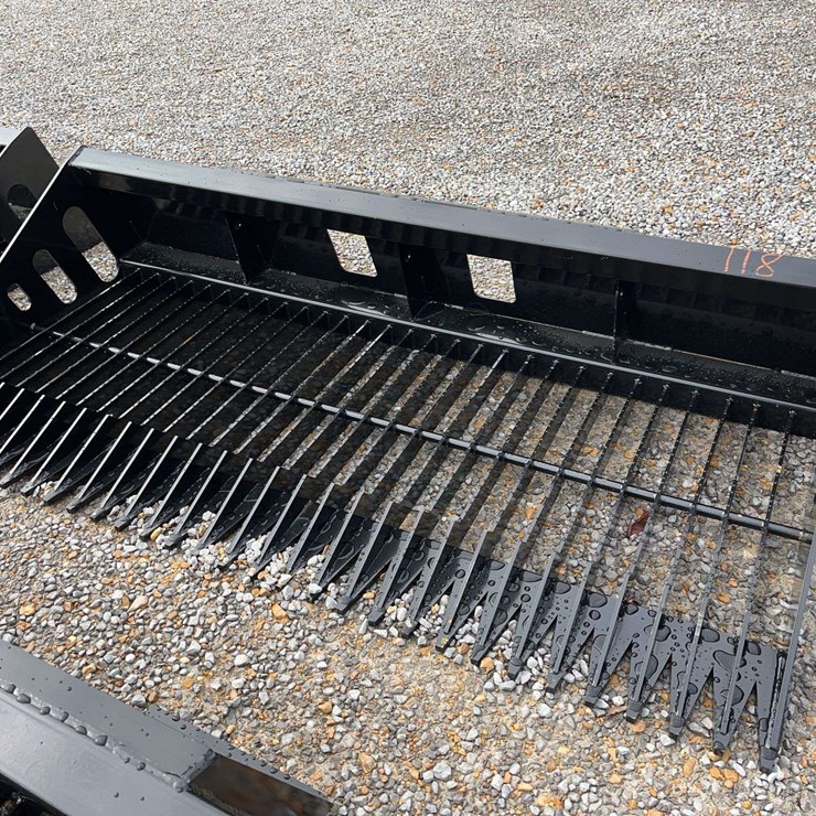 Sliding Loader Sieve Shovel