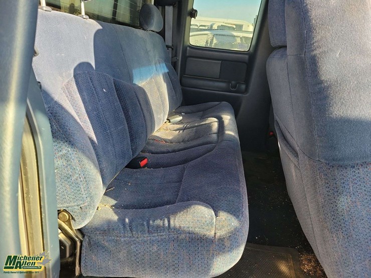 1999-chevrolet-silverado-1500-image-19