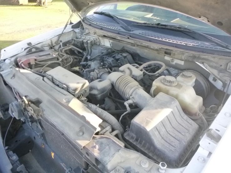 2013-ford-f150-image-18