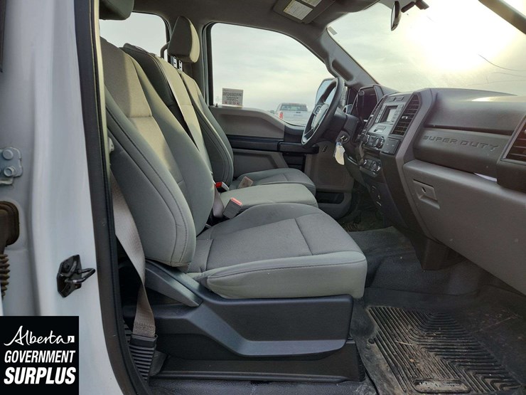 2018-ford-f250-image-18