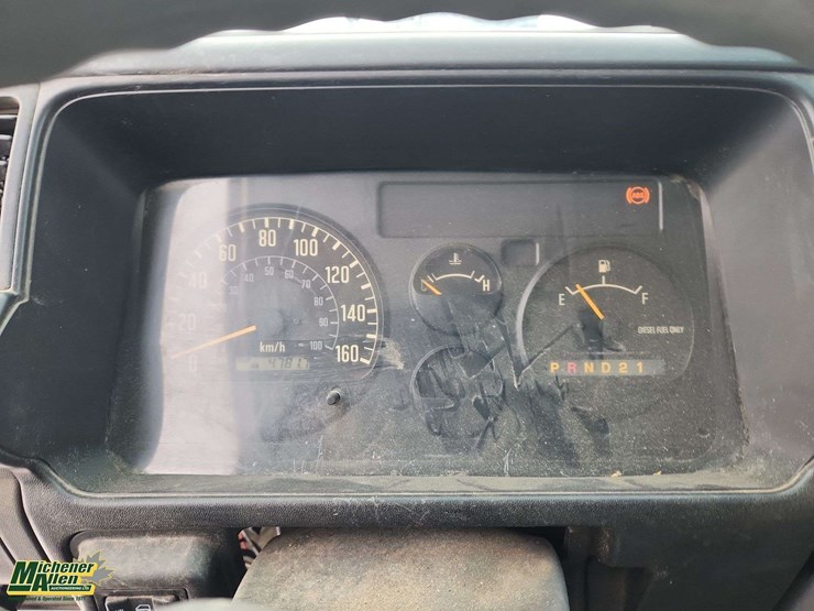 2003-gmc-w4500-image-17