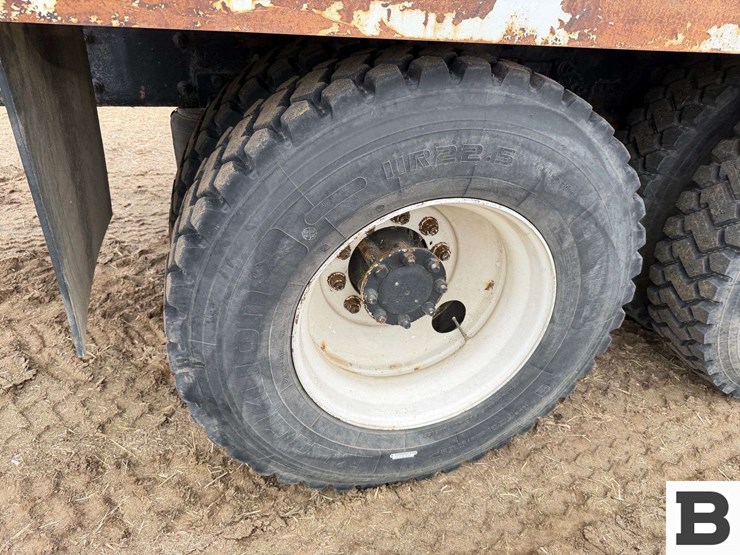 international-4400-image-49