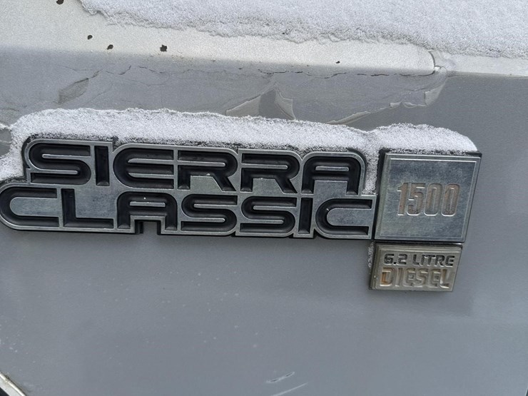 1983-chevrolet-suburban-image-10