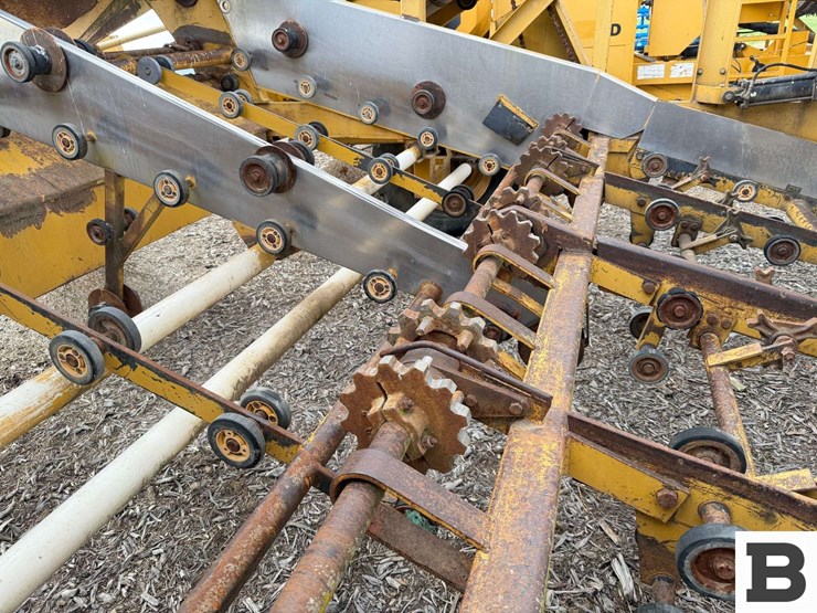 double-l-857-potato-digger---pasco,-wa-image-43