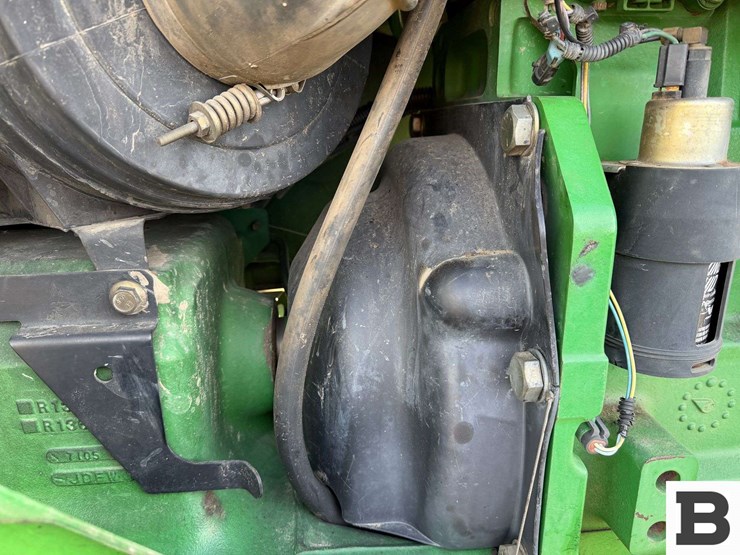 1997-john-deere-8300-image-52