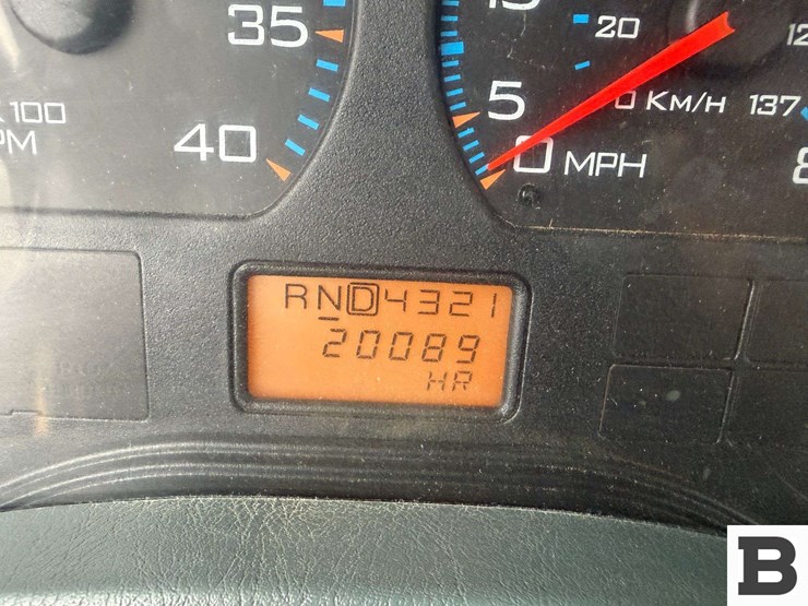 2003-international-7600-image-57