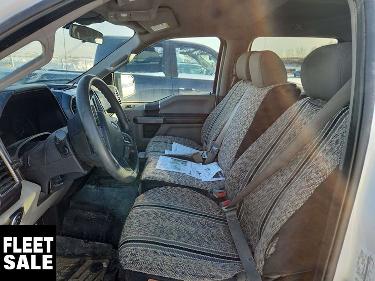 2020-ford-f150-xl-image-10