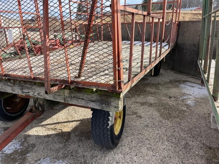 k-&-k-16'-hay-wagon-image-6